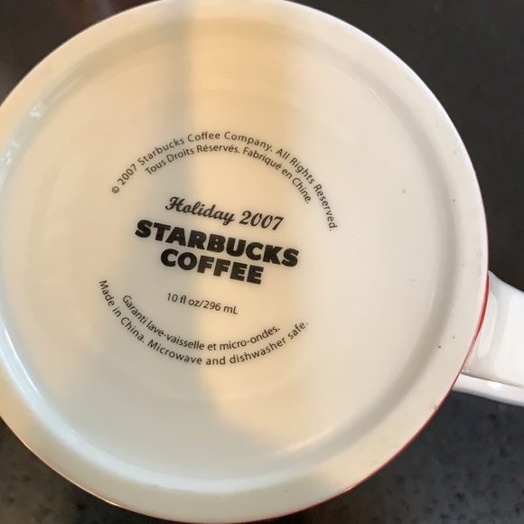 Starbucks Christmas mugs 2007 10oz - Picture 2 of 2